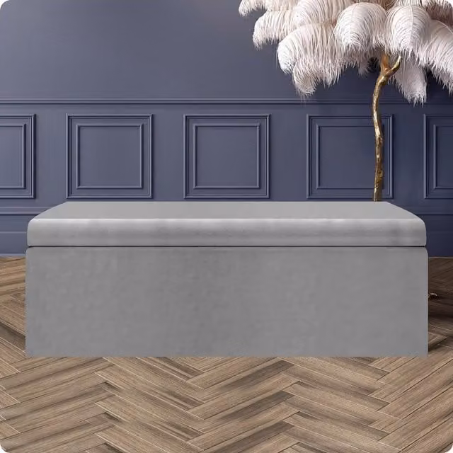 R&M Furnishers Large Plain Safar Storage Ottoman Box in Silver Plush Velvet