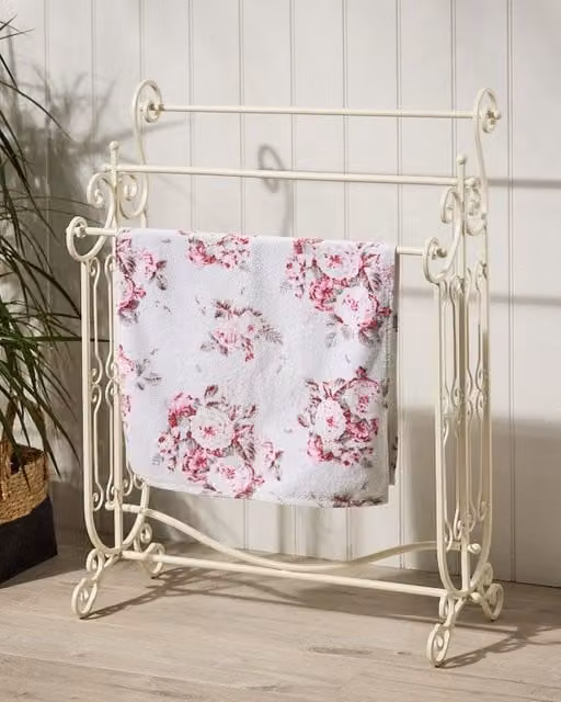 Dibor Vintage Three Rung Ornate Scrolled Freestanding Towel Rack in White