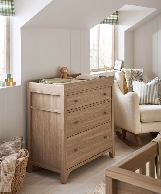 Mamas & Papas Barton Convertible Dresser Changer in Oak and Brown