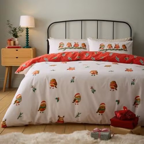 Catherine Lansfield Christmas Robins Reversible Double Duvet Cover and Pillowcase Set, Red, W/D/H: 200 x 200 cm