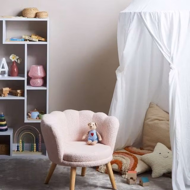Wyld and Coco Kids Boucle Shell Armchair in Pink with Rubberwood Legs