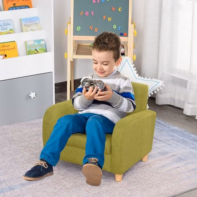 HOMCOM Kids Armchair with Solid Wood Frame and Fabric Upholstery in Green