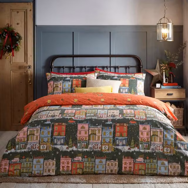 Make it a Home Christmas Spirit Reversible Graphic Duvet Cover Set, Green, W/D/H: 180 x 200 cm