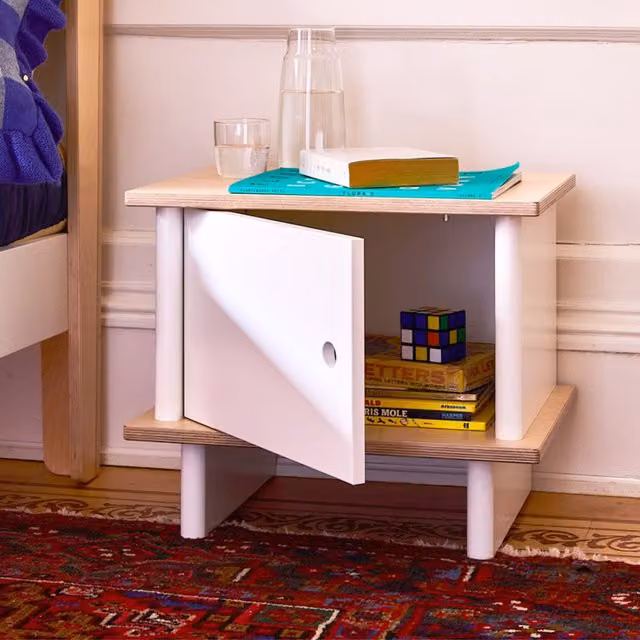 Oeuf NYC Modern Library Bedside Table in Birch and White, W/D/H: 35.5 x 40.0 x 48.25 cm