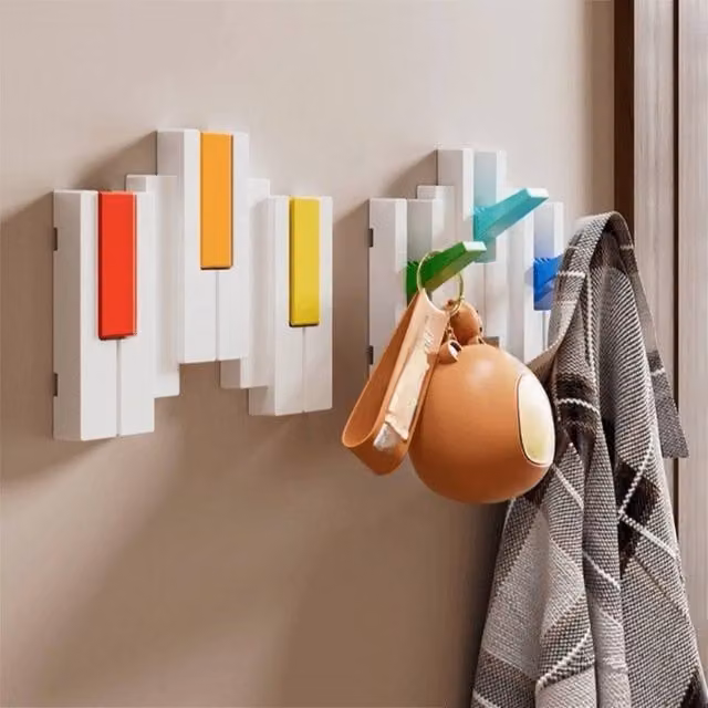 EONLION Piano Key Shaped Wall Mounted Coat Rack in White and Multicolour, Width: 50 cm