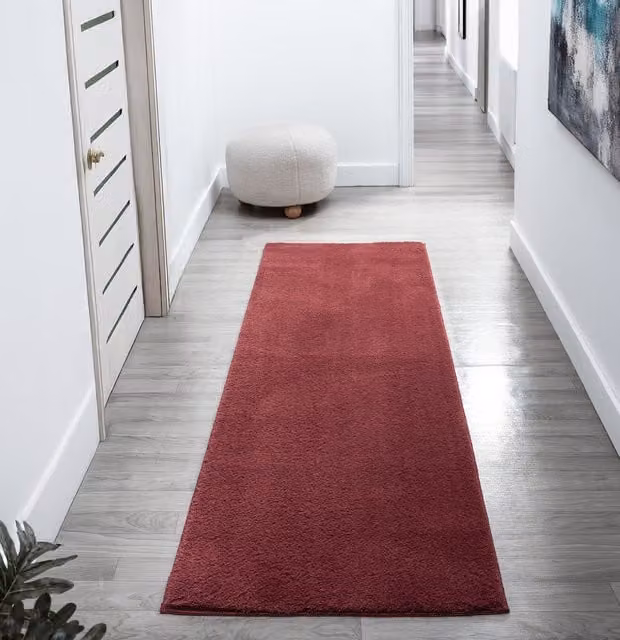 Desire Rugs Comfy Washable Low Pile Plain Area Rug in Red, W: 60 cm, L: 200 cm