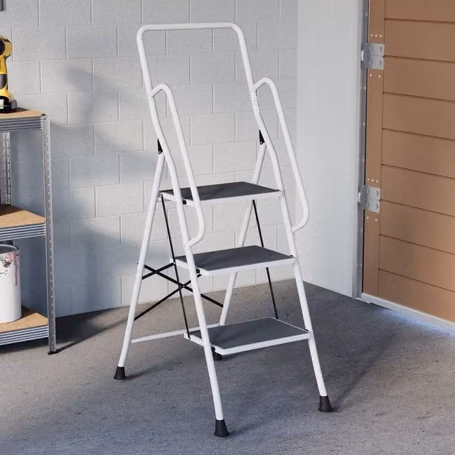 HD Designs Home Vida Foldable 3 Step Ladder with Handrail in White