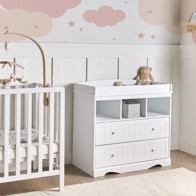 Wyld and Coco White Lacquered Changing Table Dresser with Shelves and Drawers, W: 90 cm, D: 50 cm, H: 86 cm