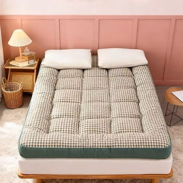 PAWNORA Green Fabric Futon Floor Mattress W: 200 cm, D: 220 cm