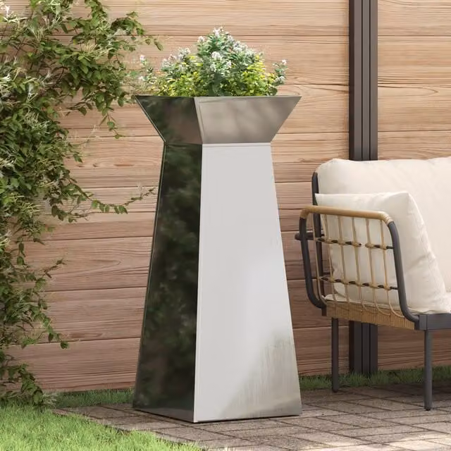 Berkfield Home Galvanised Steel Plant Stand Planter in Grey, W/D/H: 40 x 40 x 101 cm