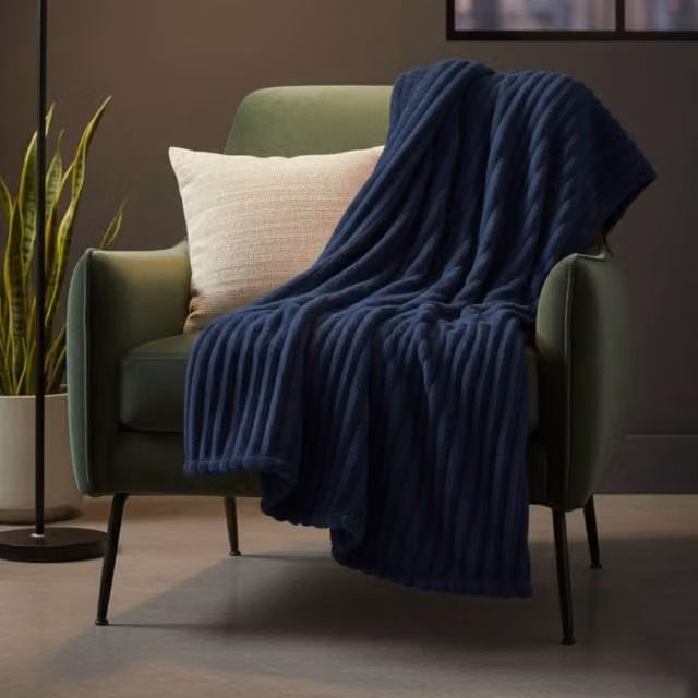 Snug City Blue Chunky Ribbed Knitted Throw Blanket, W: 150 cm, L: 200 cm