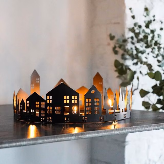 Ivyline Round Advent Tealight Centrepiece in Black Metal with Cityscape Design, H15 x W33 x D33 cm