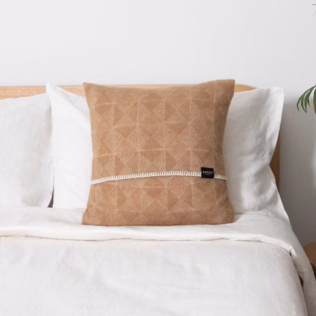 Native Natural Diamond Beige Wool Cushion Cover W/D/H: 45 x 45 x 45 cm