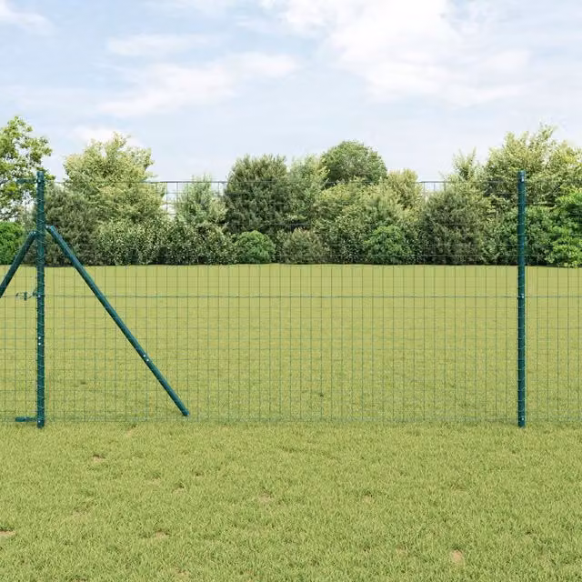 Berkfield Home Set of 7 Green Round Galvanised Steel Fence Posts, Height: 150 cm